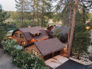 1091 Club View Dr, Big Bear Lake, CA 92315