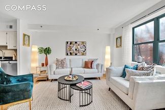 2235 Frederick Douglass Blvd Unit 2L, New York, NY 10027