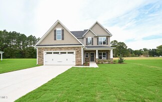118 Abingdon Farms Dr, Selma, NC 27576