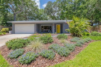 16 Oak Rd, Saint Augustine, FL 32080