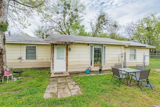 108 E Kirby, Quinlan, TX 75474