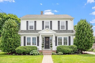 50 Brookhouse Dr, Marblehead, MA 01945