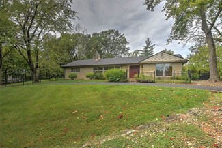99 Montgomery Place, Decatur, IL 62522