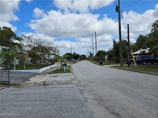 1112 Evanston St, Sebring, FL 33870