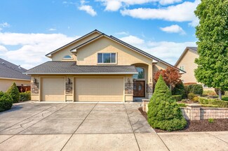 185 Bellerive Dr, Eagle Point, OR 97524