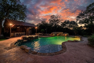 10034 E Us Hwy 290, Fredericksburg, TX 78624