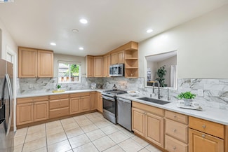 3757 Savannah Rd, Fremont, CA 94538
