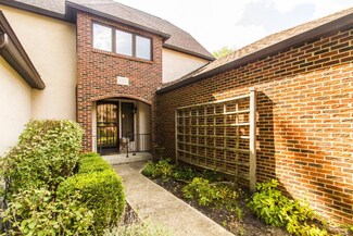 5817 Bastille Place Unit 67, Columbus, OH 43213