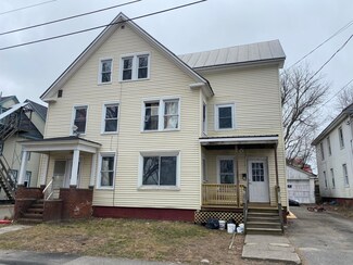 4 Bellevue St, Winslow, ME 04901