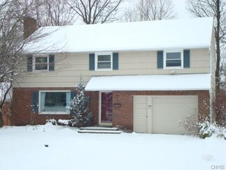 104 Breakspear Rd, Syracuse, NY 13219