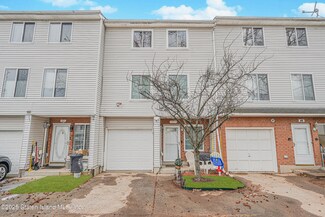 47 Ilyssa Way, Staten Island, NY 10312