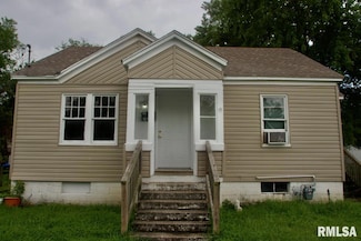 720 N Carico St, Carbondale, IL 62901
