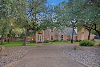 119 Allie Ct, Hudson Oaks, TX 76087