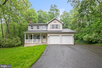 96 Maidencreek Rd, Fleetwood, PA 19522