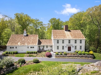 1 Banks Dr, Weston, CT 06883