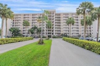 3150 N Palm Aire Dr Unit 704, Pompano Beach, FL 33069