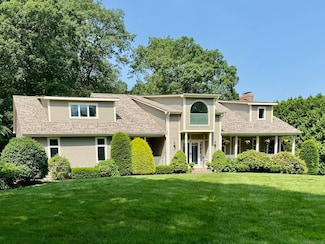 67 Old Farms Rd, South Glastonbury, CT 06073