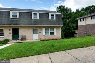 311 Fulton St, Akron, PA 17501