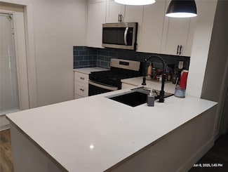 1051 SW 31st St, Fort Lauderdale, FL 33315