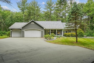 1946 62nd St, Somerset, WI 54025