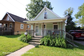 1521 Stanley St, Saginaw, MI 48602