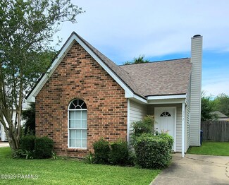 502 Row One, Lafayette, LA 70508