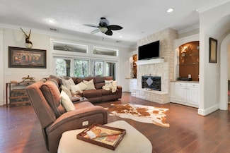 250 Critter Crk Rd, Coldspring, TX 77331