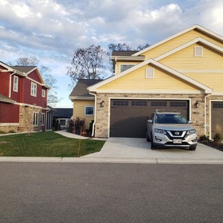 6666 Church Hill Ct, Deforest, WI 53532
