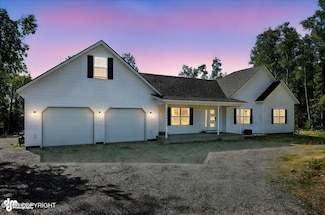 2996 W Angela Dr, Wasilla, AK 99623