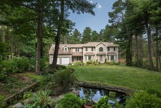 11 Cedar Meadows Rd, Charlestown, RI 02813