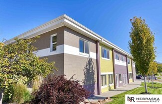 6624 Blondo St, Omaha, NE 68104