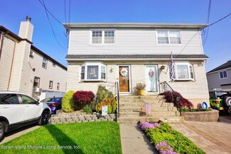 523 Amherst Ave, Staten Island, NY 10306