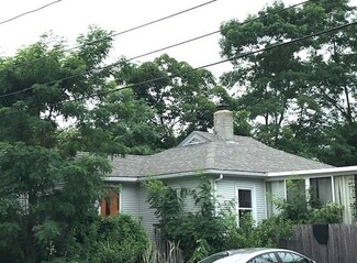 21 Allen Ave, Barrington, RI 02806