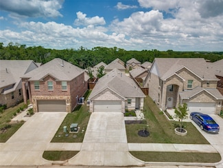 3916 Oak Creek Cir, Denison, TX 75020