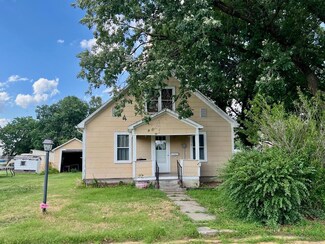 211 Vine St, Jewell, KS 66949