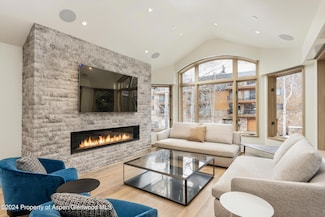 200 E Durant Ave, Aspen, CO 81611