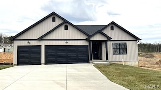 1526 Louisiana Dr, Herculaneum, MO 63048