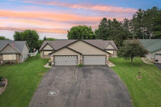 504 Meadows Dr, Hammond, WI 54015