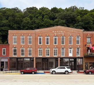 136 Main St Unit 303, McGregor, IA 52157