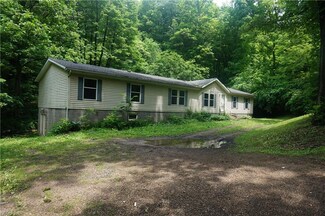 12977 Township Road 21, Glenmont, OH 44628