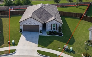 3000 Aslynn Cir, Aubrey, TX 76227