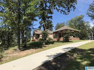 200 Oak Valley Dr, Ashville, AL 35953