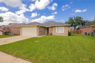 501 Appaloosa Dr, Victoria, TX 77904