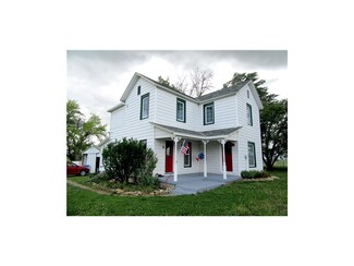 509 E 550th Rd, Lawrence, KS 66047