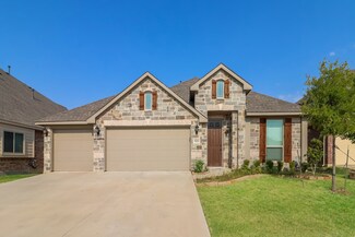 1020 Weeping Oak Dr, Burleson, TX 76028