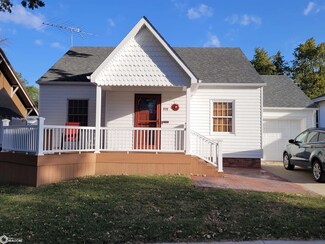 919 W Montgomery St, Creston, IA 50801