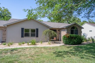 907 Greentree Rd, Lawrenceburg, IN 47025