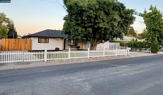 2036 Helen Rd, Pleasant Hill, CA 94523