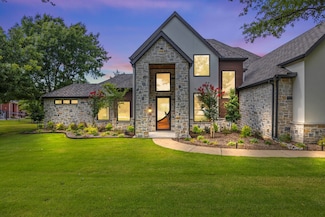 2000 Warwick Crescent Ct, Argyle, TX 76226