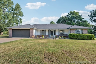 9305 E Cherry Ln, Claremore, OK 74019